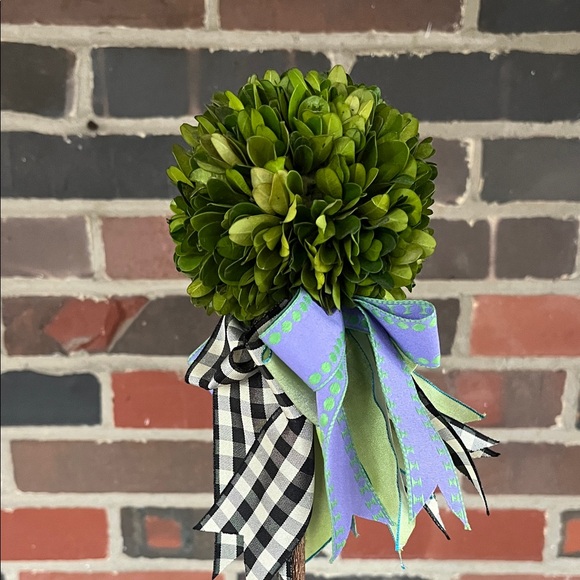 MacKenzie-Childs Green Topiary with Ribbon Accents - Picture 4 of 7